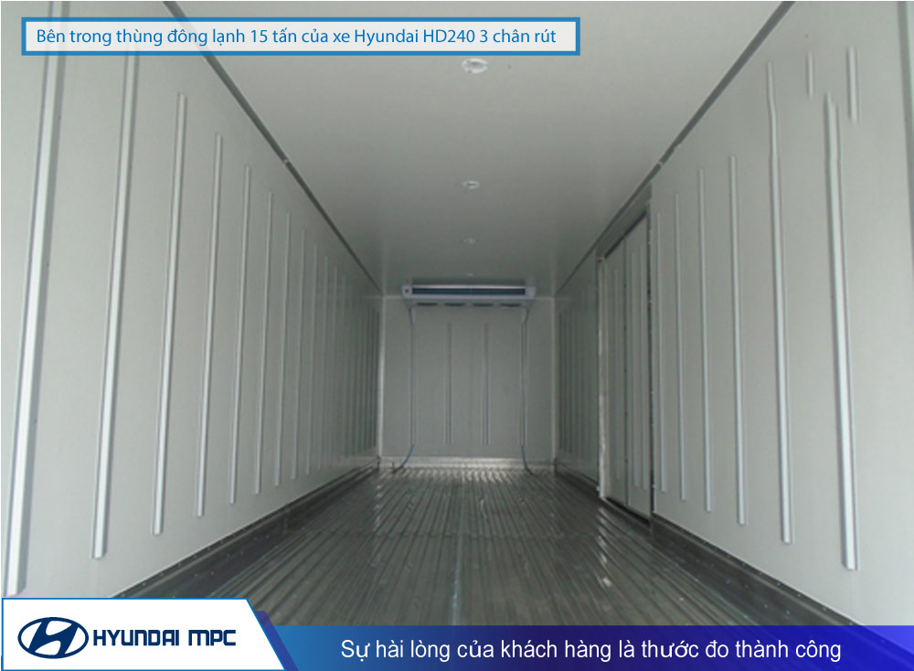 Xe tải Hyundai HD240 thùng đông lạnh 14 tấn